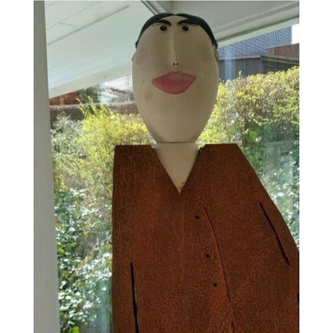 Susanne Boerner: 'Grossfigur: Körper Lord Nessy Kopf Coolio'